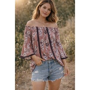 Tempted Hearts Womens XL Floral Off Shoulder Boho Blouse Mauve Crochet Feminine